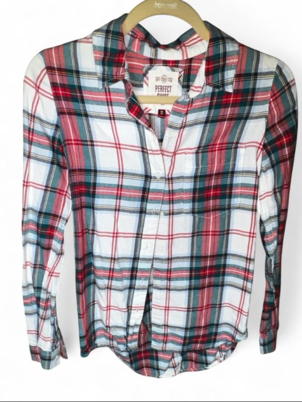 Perfect Plaid Button-Front Shirt in Red & Green size CS